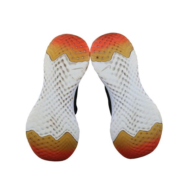 Nike Shoes Womens 6.5 Sneakers Epic React Flyknit Trainer Athletic Running Black - Picture 9 of 12